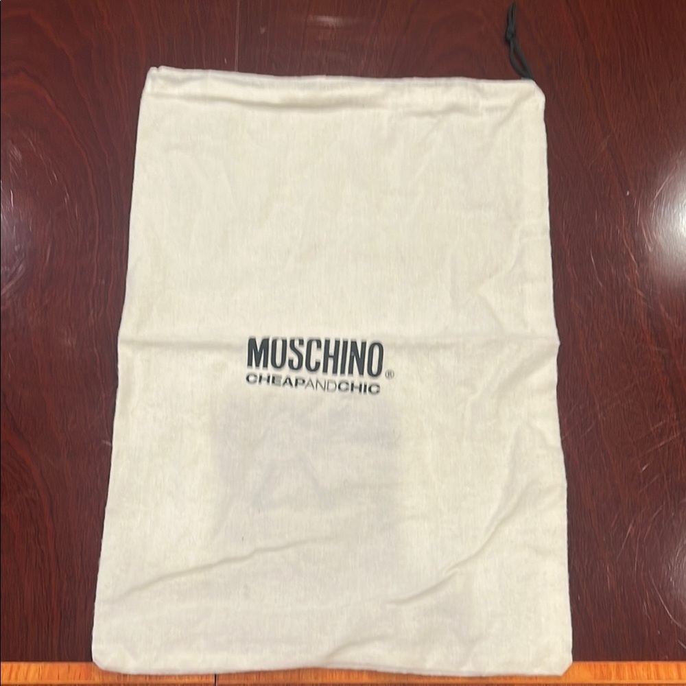 Moschino dust bag